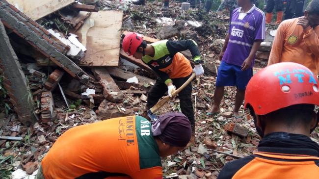 Longsor di Bantul, hari ketiga evakuasi, korban masih belum ditemukan
